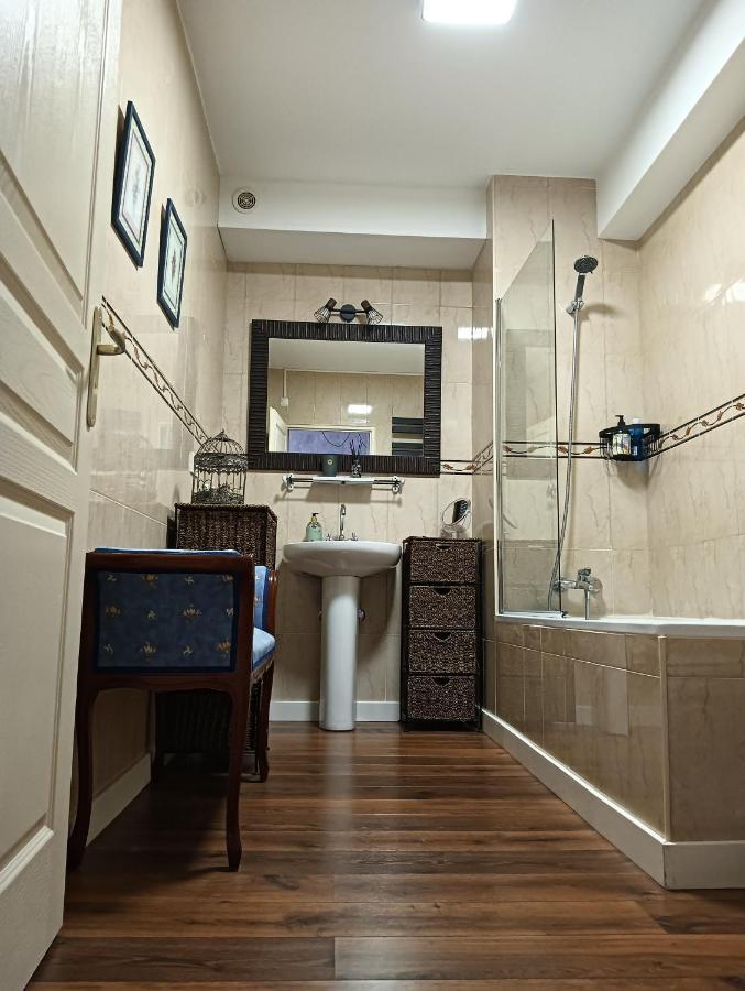Chatescos - Estudio En Chateau Exterior foto